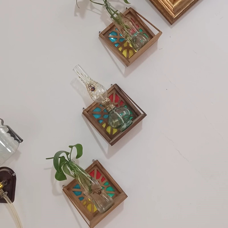 شلف دیواری سنتی ست 3 تایی سایز 15در15 چوبی صنایع دستی بیاتانی