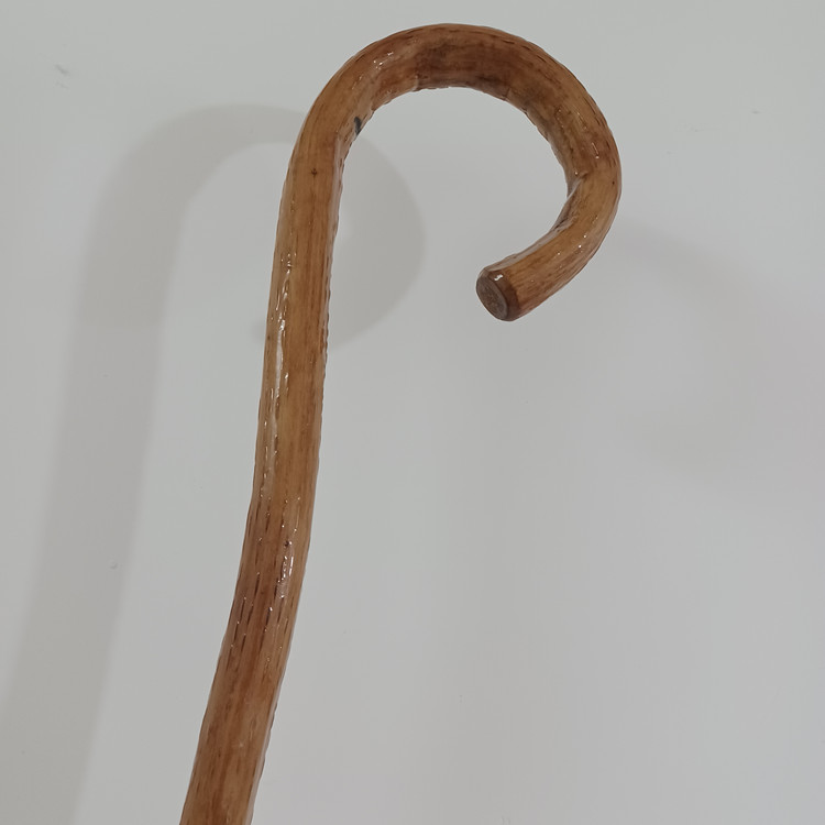 عصای چوبی یک تکه حرفه ای چوب ارژن سایز ۱۰۰ کد (۱۱۱)